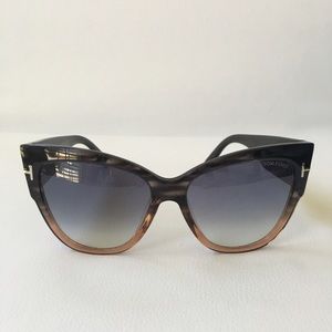 Tom Ford sunglasses